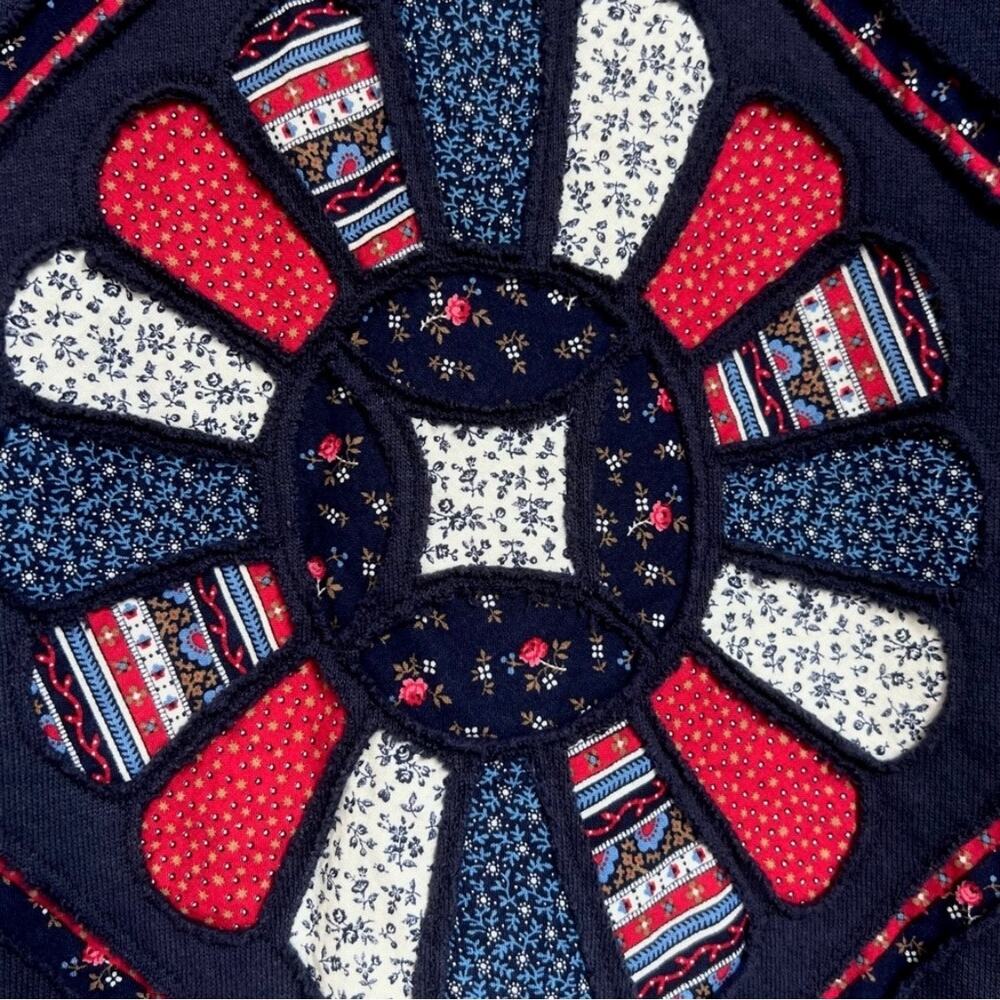 Vintage Reverse Applique Patchwork Flower Crew Co… - image 3